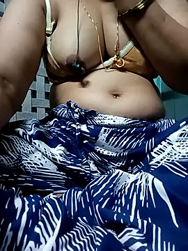 gunjan22 online show from February 9, 2026, 9:40 am