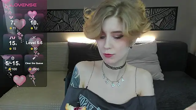 Snapshot of Angel_Jules chatting on March 22, 2025, 3:52 am Angel Jules online show from March 22, 2025, 3:52 am