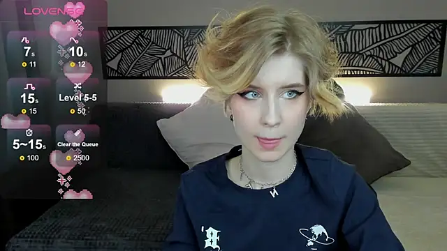 Snapshot of Angel_Jules chatting on March 7, 2025, 4:02 am Angel Jules online show from March 7, 2025, 4:02 am