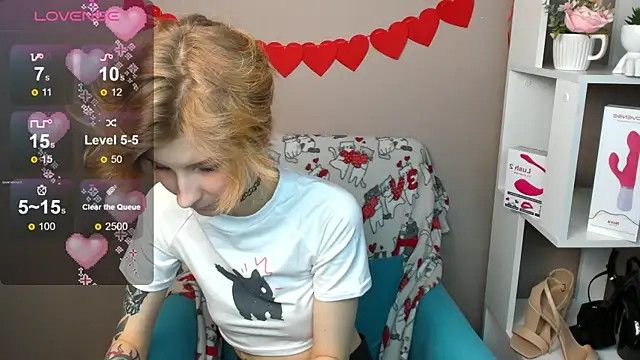 Snapshot of Angel_Jules chatting on February 15, 2025, 4:03 am Angel Jules online show from February 15, 2025, 4:03 am