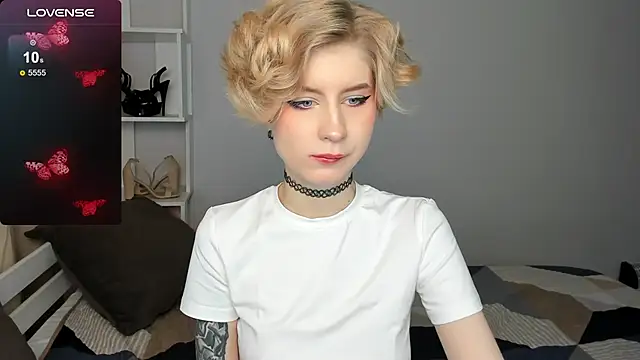Snapshot of Angel_Jules chatting on September 27, 2025, 12:39 am Angel Jules online show from September 27, 2025, 12:39 am