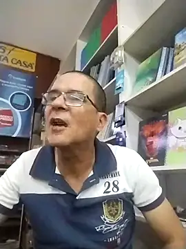 Snapshot of barboza991 chatting on February 3, 2026, 12:54 pm barboza991 online show from February 3, 2026, 12:54 pm