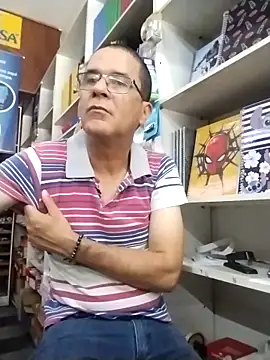 Snapshot of barboza991 chatting on October 17, 2025, 1:02 pm barboza991 online show from October 17, 2025, 1:02 pm