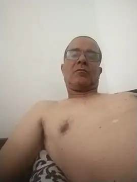 Snapshot of barboza991 chatting on March 3, 2025, 5:20 pm barboza991 online show from March 3, 2025, 5:20 pm