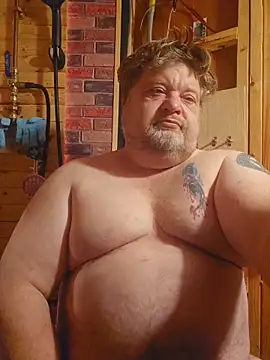 alienbunny online show from November 24, 2025, 4:56 am