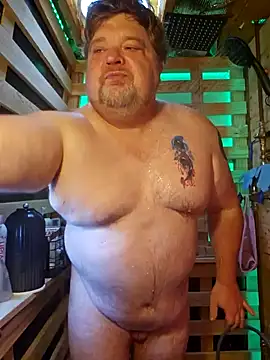 alienbunny online show from February 8, 2025, 6:11 pm