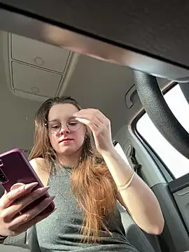 Izzy Inked online show from March 5, 2025, 10:11 am