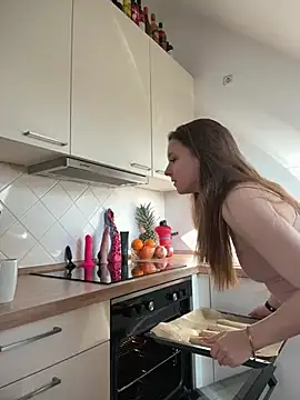 Izzy Inked online show from March 21, 2025, 8:06 am