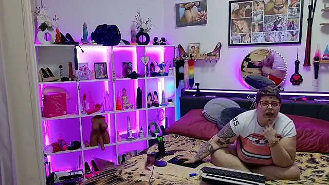 SunshineLexi online show from January 14, 2026, 3:37 pm