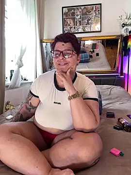 SunshineLexi online show from April 11, 2026, 7:16 am