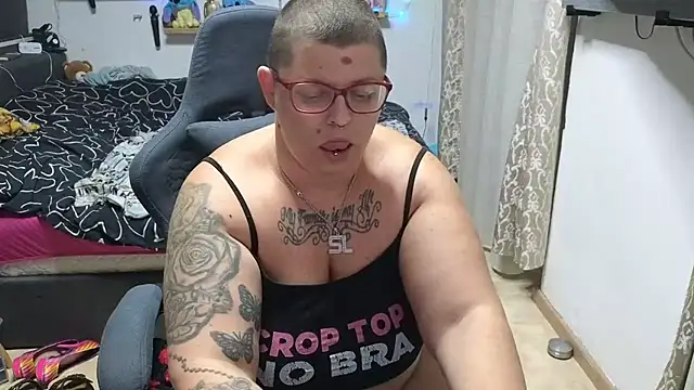 SunshineLexi online show from September 26, 2025, 7:21 pm