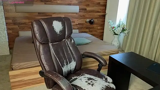 Snapshot of MateoBenjaminX chatting on March 1, 2026, 11:54 am MateoBenjaminX online show from March 1, 2026, 11:54 am