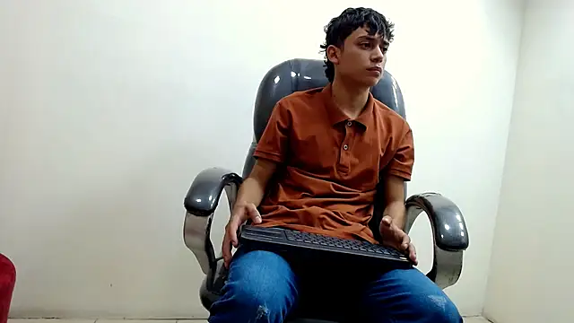 DamiBright online show from September 30, 2025, 7:31 pm