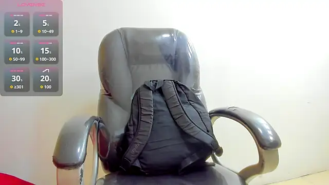 DamiBright online show from September 8, 2025, 7:13 pm