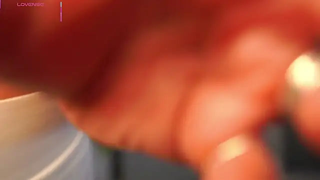 Snapshot of EthalGold chatting on November 16, 2025, 3:11 am EthalGold online show from November 16, 2025, 3:11 am