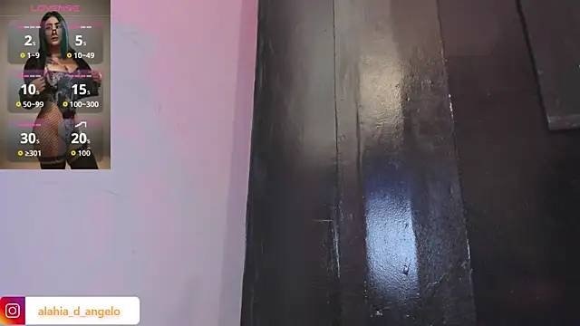 Alahia Dangelo online show from April 5, 2026, 5:47 am