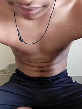 couple3 1 8 online show from November 5, 2025, 8:28 am