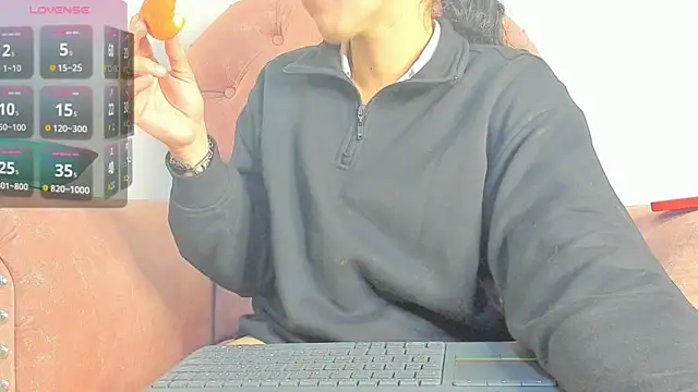 Snapshot of _maria_foxx_ chatting on February 18, 2025, 4:25 pm maria foxx online show from February 18, 2025, 4:25 pm