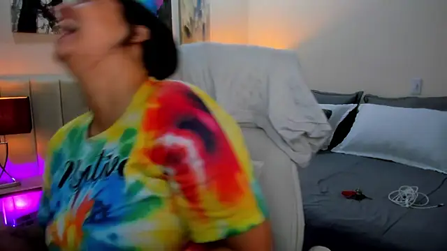 Snapshot of DaniRousse chatting on January 11, 2026, 7:54 pm DaniRousse online show from January 11, 2026, 7:54 pm