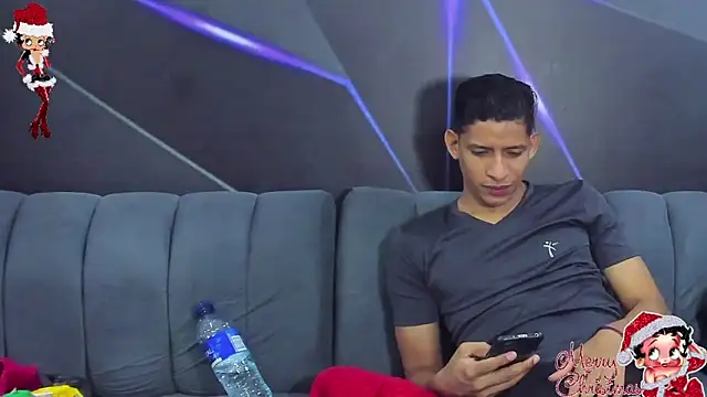 playsgirlhot online show from December 1, 2025, 11:27 pm