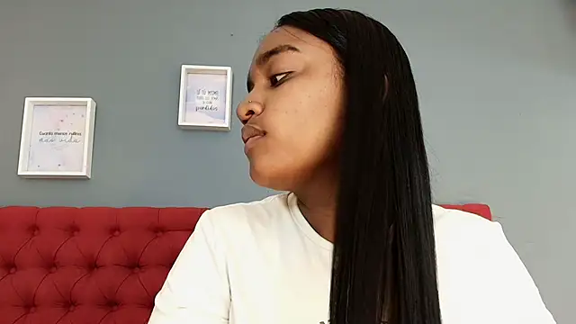 kayna gomez online show from March 13, 2026, 7:19 pm