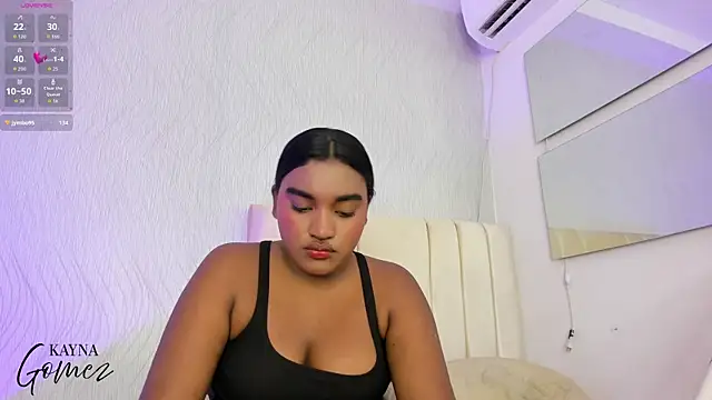 Snapshot of kayna_gomez chatting on November 12, 2025, 7:29 pm kayna gomez online show from November 12, 2025, 7:29 pm