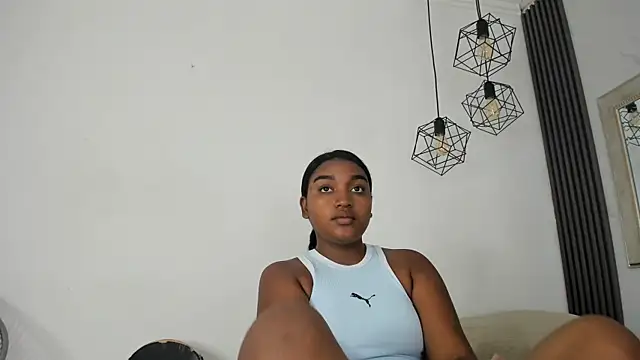 Snapshot of kayna_gomez chatting on May 17, 2026, 7:14 pm kayna gomez online show from May 17, 2026, 7:14 pm