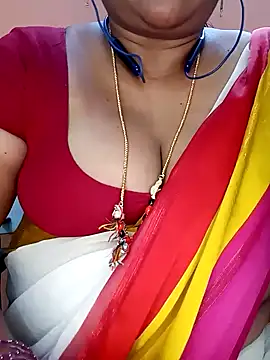 Snapshot of Sexy-Telugunayana2 chatting on February 2, 2025, 6:09 pm Sexy-Telugunayana2 online show from February 2, 2025, 6:09 pm