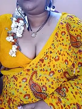 Snapshot of Sexy-Telugunayana2 chatting on March 9, 2025, 12:31 pm Sexy-Telugunayana2 online show from March 9, 2025, 12:31 pm