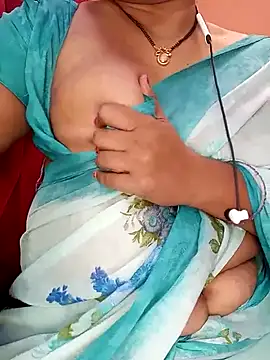 Snapshot of Sexy-Telugunayana2 chatting on February 16, 2025, 11:38 am Sexy-Telugunayana2 online show from February 16, 2025, 11:38 am