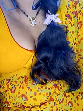 Snapshot of Sexy-Telugunayana2 chatting on February 10, 2025, 1:33 pm Sexy-Telugunayana2 online show from February 10, 2025, 1:33 pm