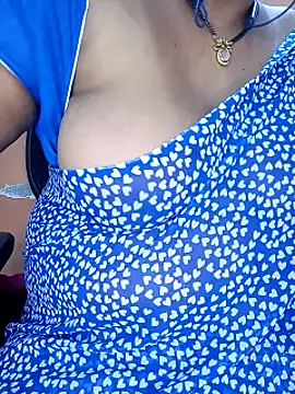 Snapshot of Sexy-Telugunayana2 chatting on February 7, 2025, 2:04 pm Sexy-Telugunayana2 online show from February 7, 2025, 2:04 pm