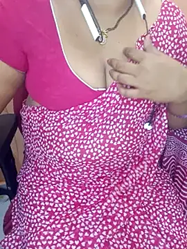 Snapshot of Sexy-Telugunayana2 chatting on February 18, 2025, 2:27 pm Sexy-Telugunayana2 online show from February 18, 2025, 2:27 pm