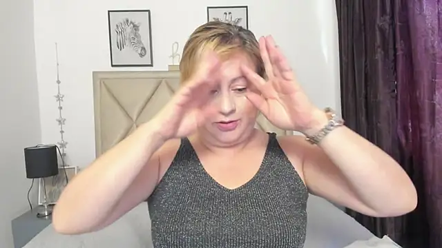 MonyCassius online show from June 4, 2026, 12:32 pm