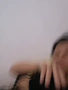 Estelaninf online show from December 19, 2025, 6:16 am