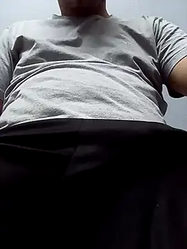 mahhh2024 online show from December 17, 2025, 9:31 pm