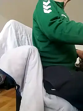 25mitch online show from November 1, 2025, 12:10 pm