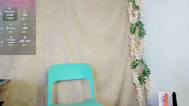 Snapshot of Ally_Parkeer_ chatting on December 1, 2025, 3:35 pm Ally Parkeer online show from December 1, 2025, 3:35 pm