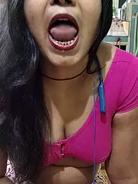 yoursweety09 online show from March 2, 2026, 8:10 am