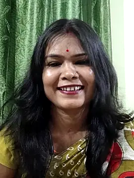 yoursweety09 online show from November 6, 2025, 8:07 am