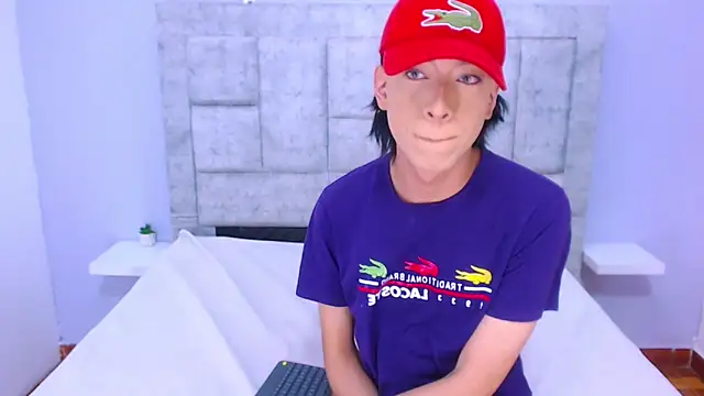 Snapshot of Eban_Dustan chatting on February 25, 2025, 8:53 pm Eban Dustan online show from February 25, 2025, 8:53 pm