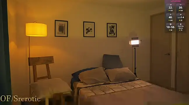 Snapshot of _srerotic chatting on March 20, 2025, 1:35 am srerotic online show from March 20, 2025, 1:35 am