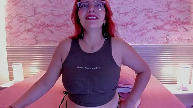 Snapshot of Vioolletta chatting on March 11, 2025, 10:09 pm Vioolletta online show from March 11, 2025, 10:09 pm