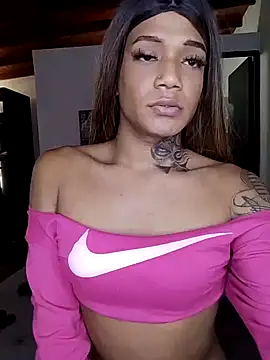 Snapshot of selfsuck_trans chatting on October 21, 2025, 6:29 pm selfsuck trans online show from October 21, 2025, 6:29 pm