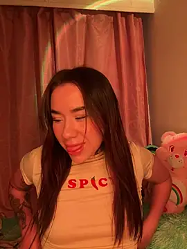 Im Valen Cute online show from April 14, 2026, 3:44 am