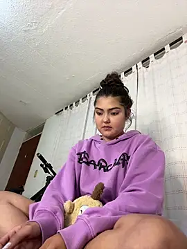 gabbyfoox online show from December 13, 2024, 2:21 am