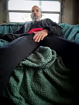 KBD85 online show from January 13, 2026, 9:19 pm