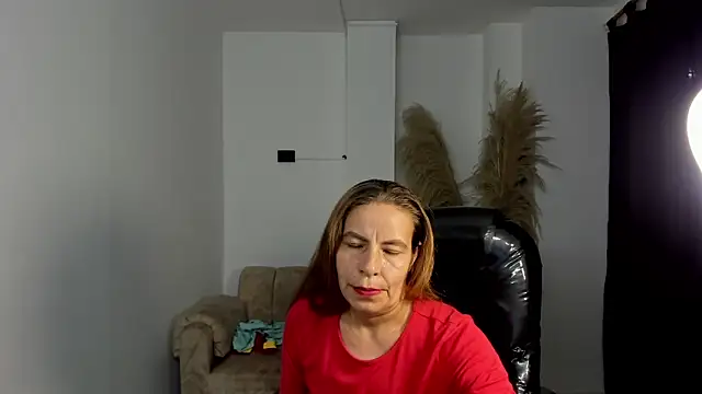 Milf karlye online show from April 11, 2026, 3:25 am