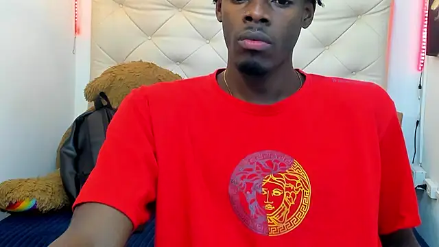 Snapshot of royce_ebony chatting on September 11, 2025, 2:00 am royce ebony online show from September 11, 2025, 2:00 am