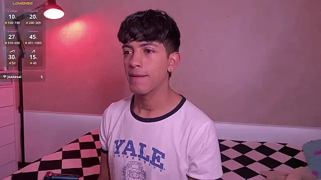 teobowny  online show from October 8, 2025, 12:28 pm